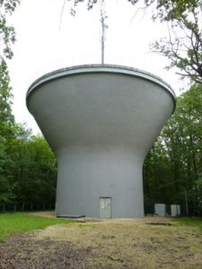 Chateau d'Eau de Saint-Santin